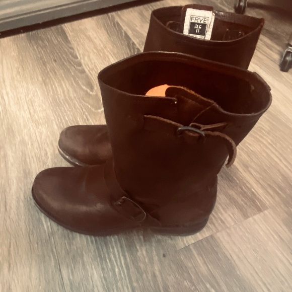 Meet your Posher, Micki - Picture 4 of 8